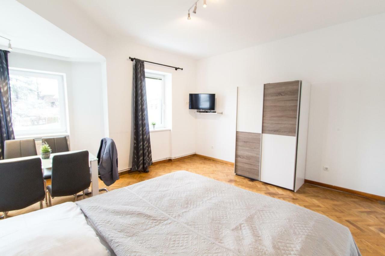 Apartment Veitingergasse เวียนนา ภายนอก รูปภาพ