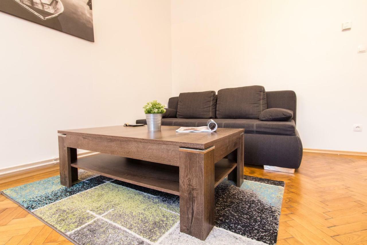 Apartment Veitingergasse เวียนนา ภายนอก รูปภาพ